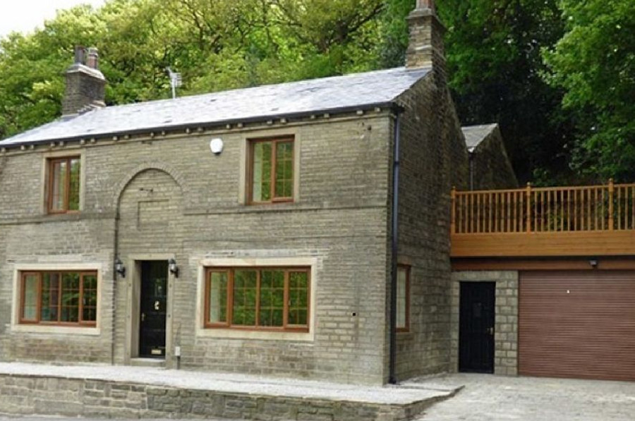 Spring Wood Cottage in Netherton, Holmfirth